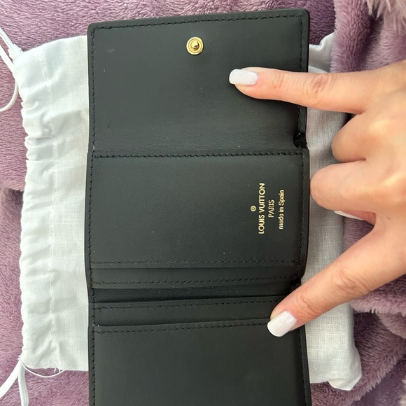 SOLD Louis Vuitton Micro Wallet - Picture 5 of 5